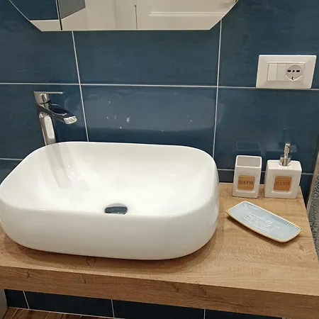 Апартаменты Thalia *