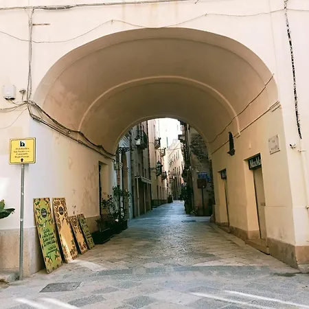 Thalia Trapani